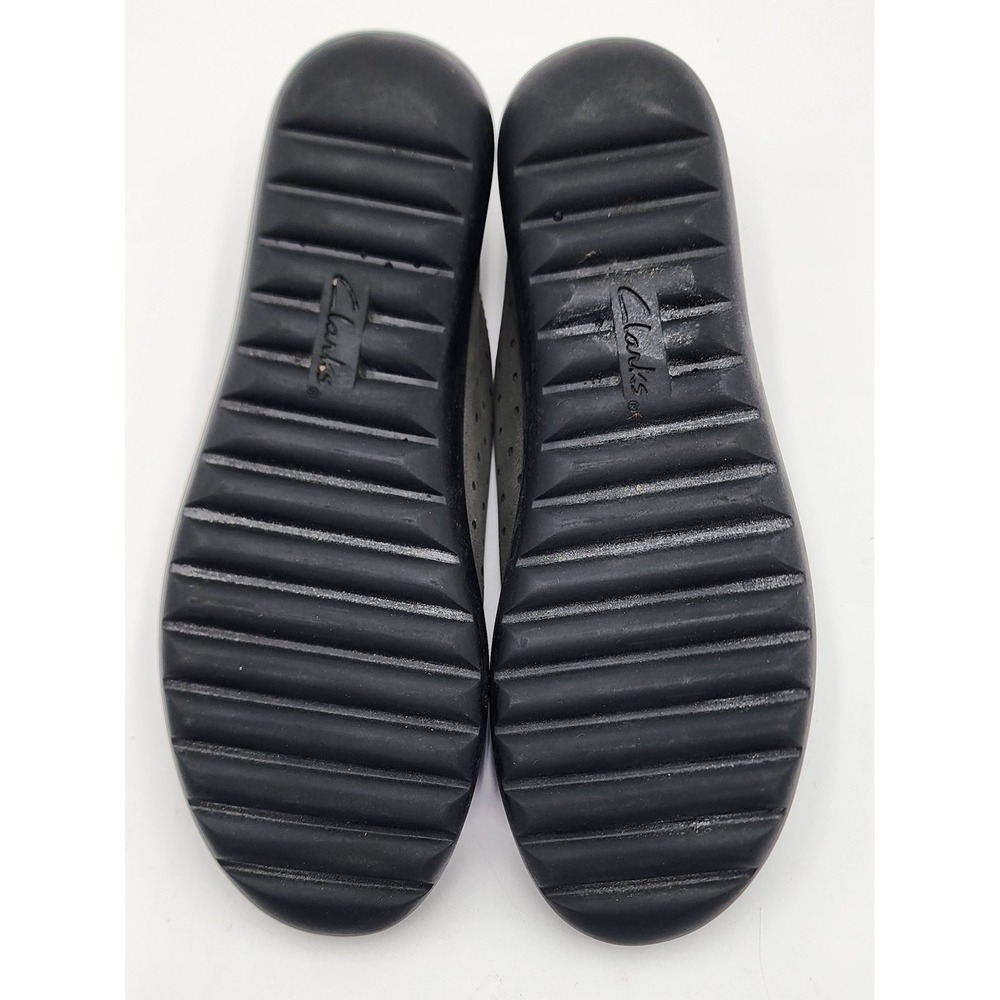 Clarks Collection Nubuck Slip On Womens 7.5M Grey Perforated Medora Gemma Gray - Picture 9 of 9